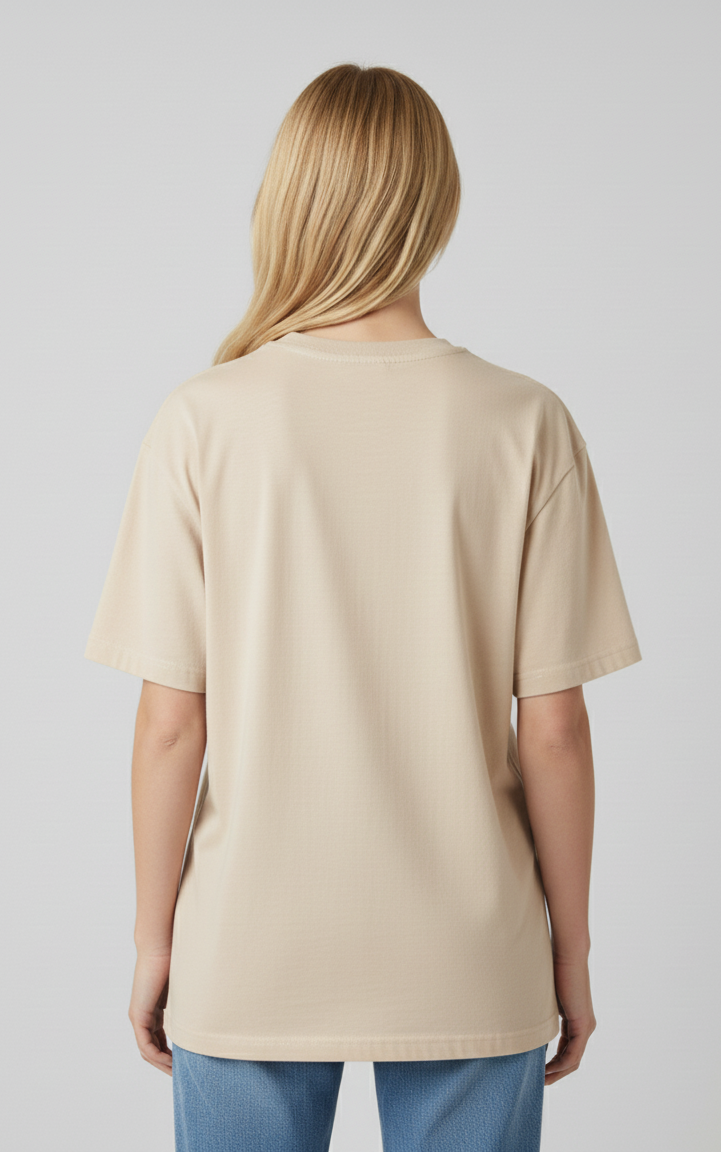 Unisex Oversize Bisiklet Yaka Tişört – ‘Lovely Nostalgia’ Tasarım