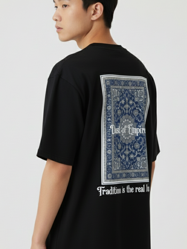 Unisex Oversize Bisiklet Yaka Tişört – ‘Dust of Empires’ Tasarım