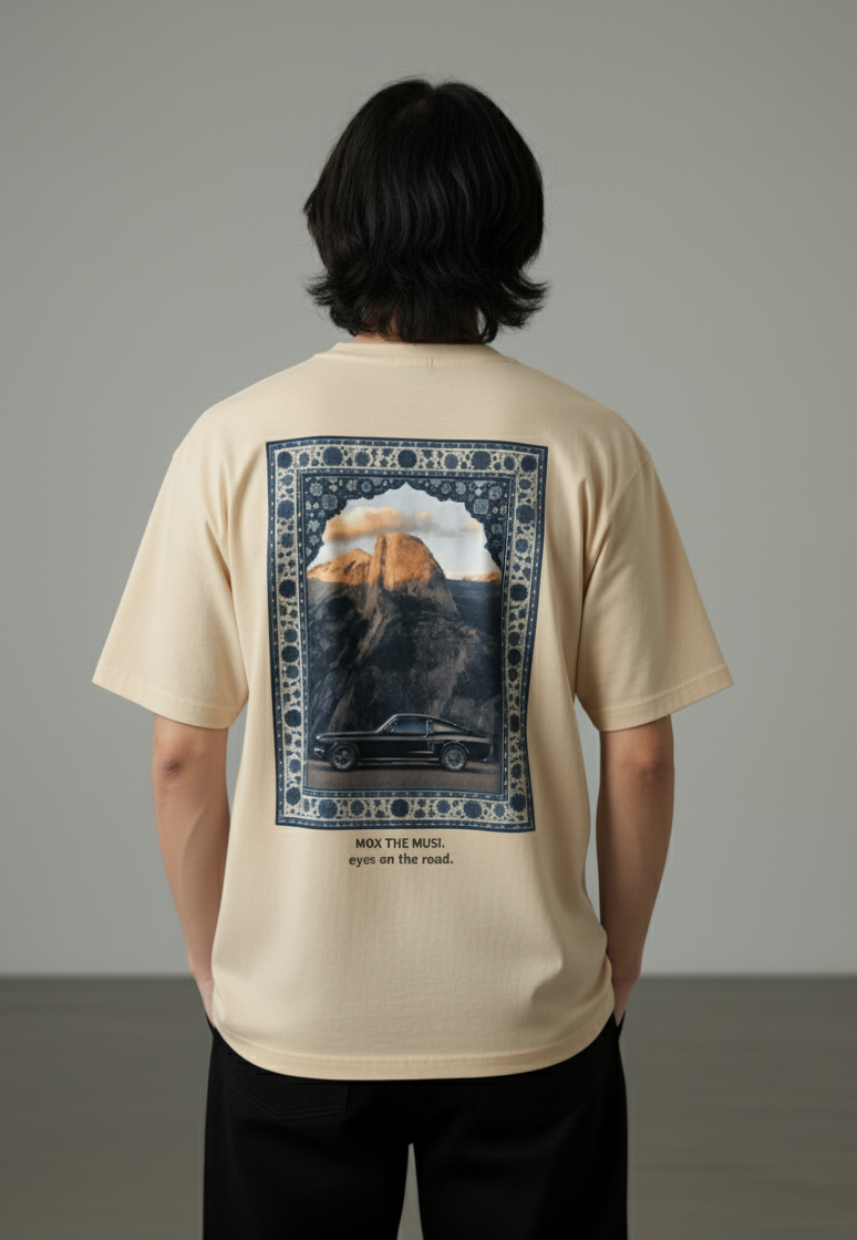 Unisex Oversize Bisiklet Yaka Tişört – Mustang Tasarım